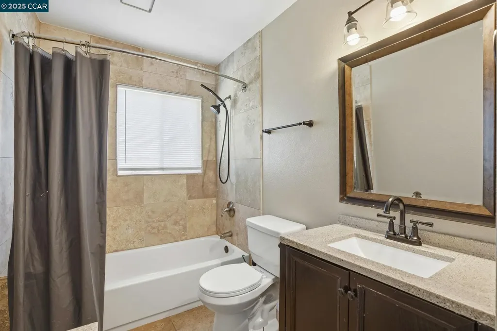 2555 Orange Street Martinez CA 94553