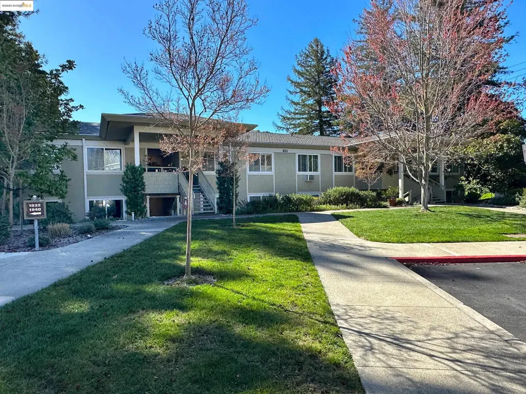 1910 Skycrest Drive Walnut Creek CA 94595