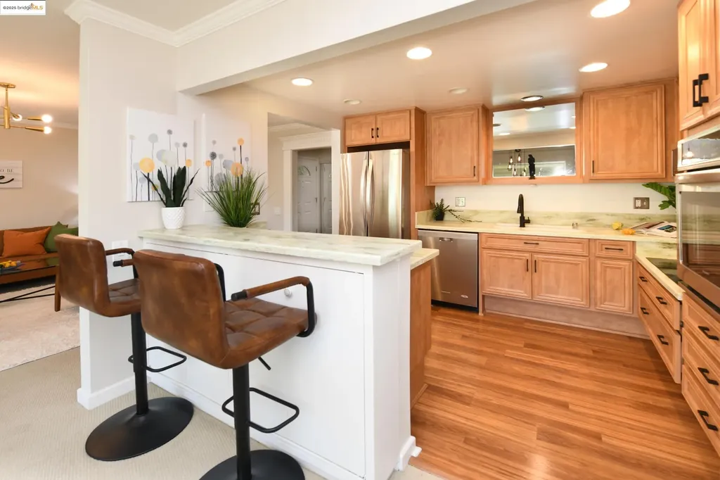 1910 Skycrest Drive Walnut Creek CA 94595