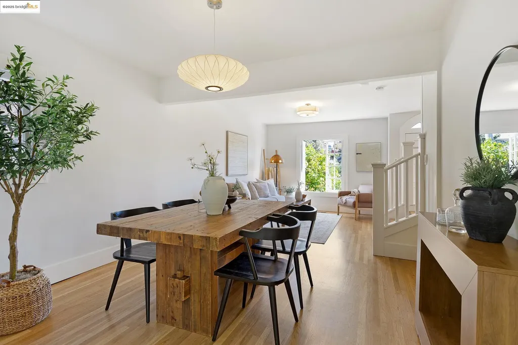 495 Jean Street Oakland CA 94610