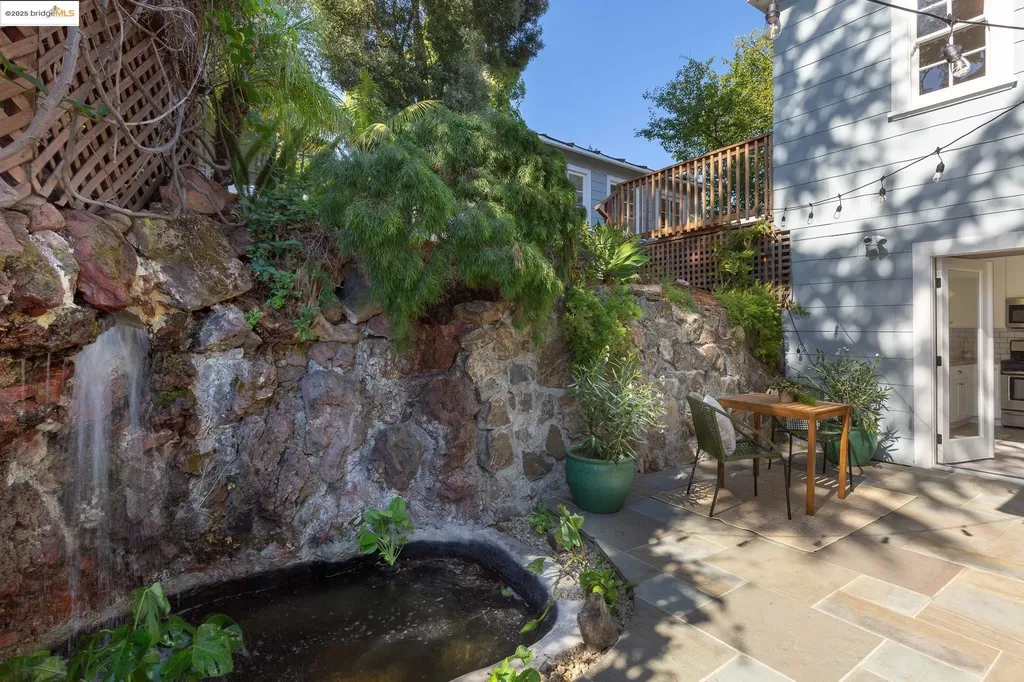 495 Jean Street Oakland CA 94610