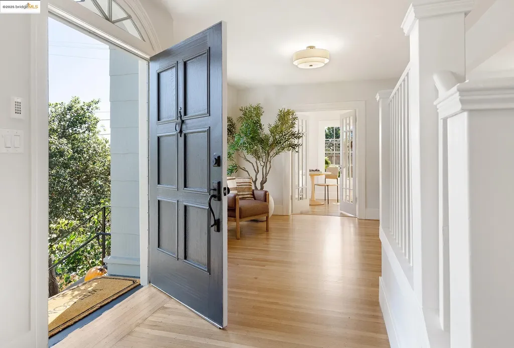 495 Jean Street Oakland CA 94610