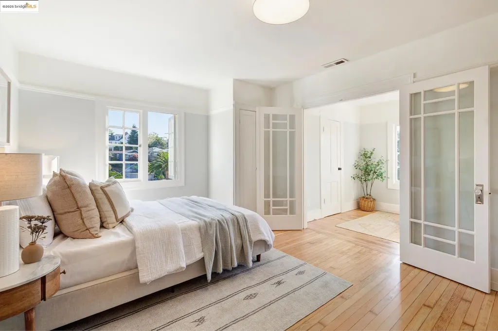 495 Jean Street Oakland CA 94610