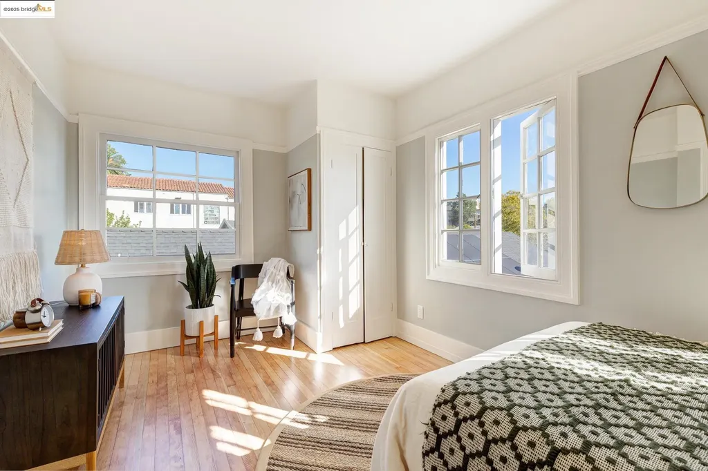 495 Jean Street Oakland CA 94610