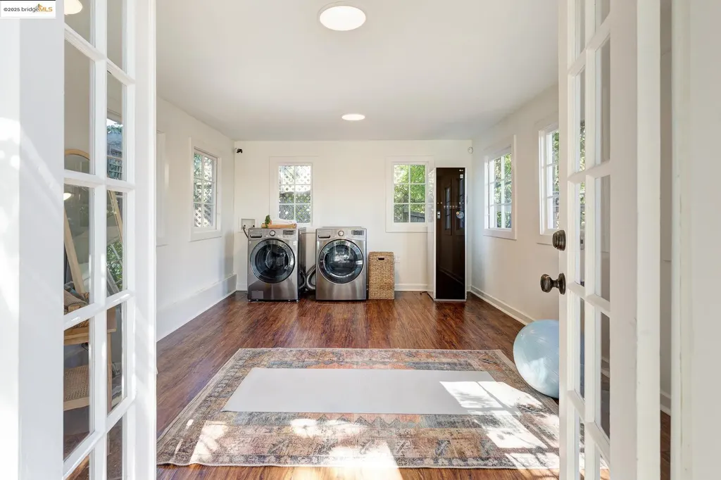 495 Jean Street Oakland CA 94610