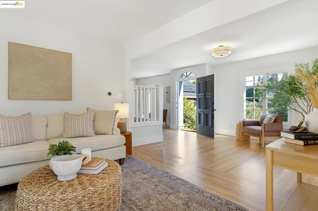 495 Jean Street Oakland CA 94610
