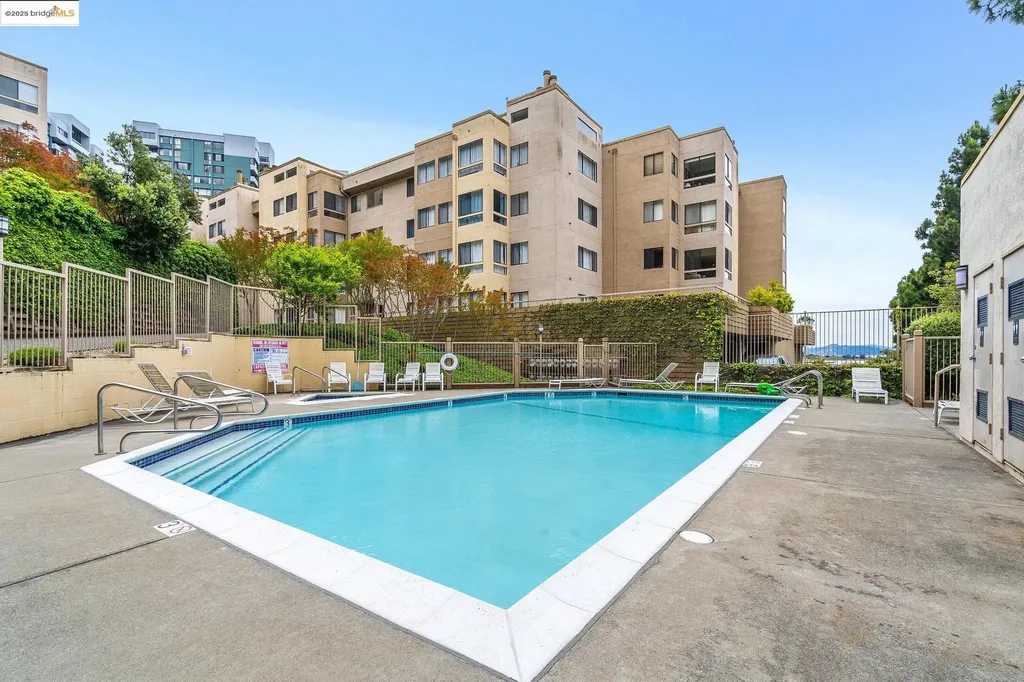 545 Pierce Street Albany CA 94706