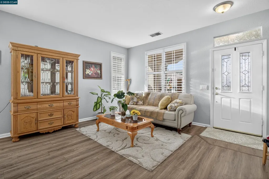 281 Black Amber Way Brentwood CA 94513