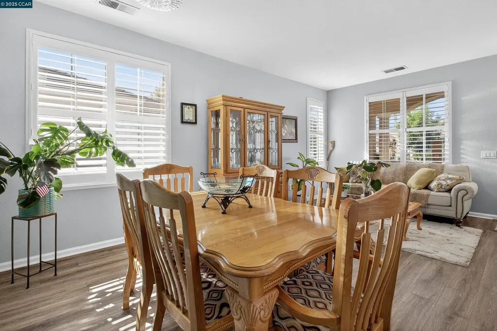 281 Black Amber Way Brentwood CA 94513