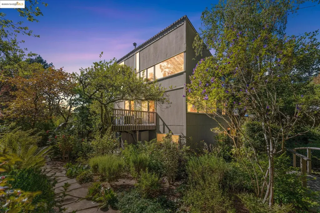 1540 Summit Road Berkeley CA 94708