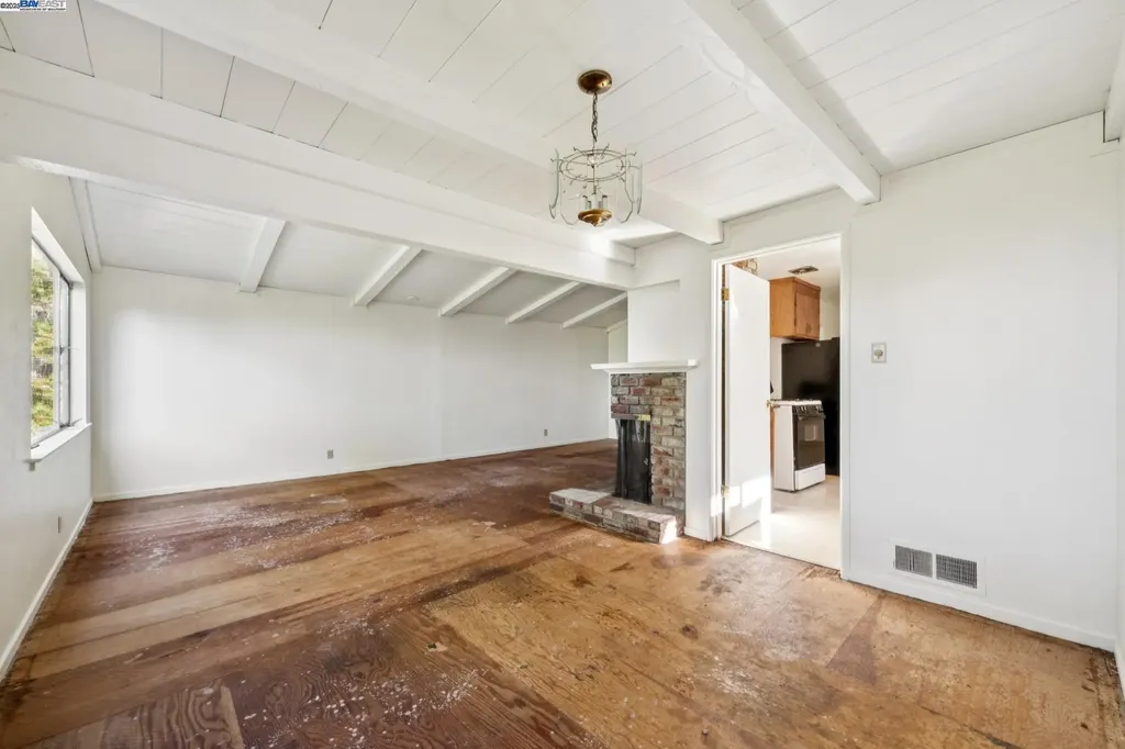 1098 Euclid Avenue Berkeley CA 94708