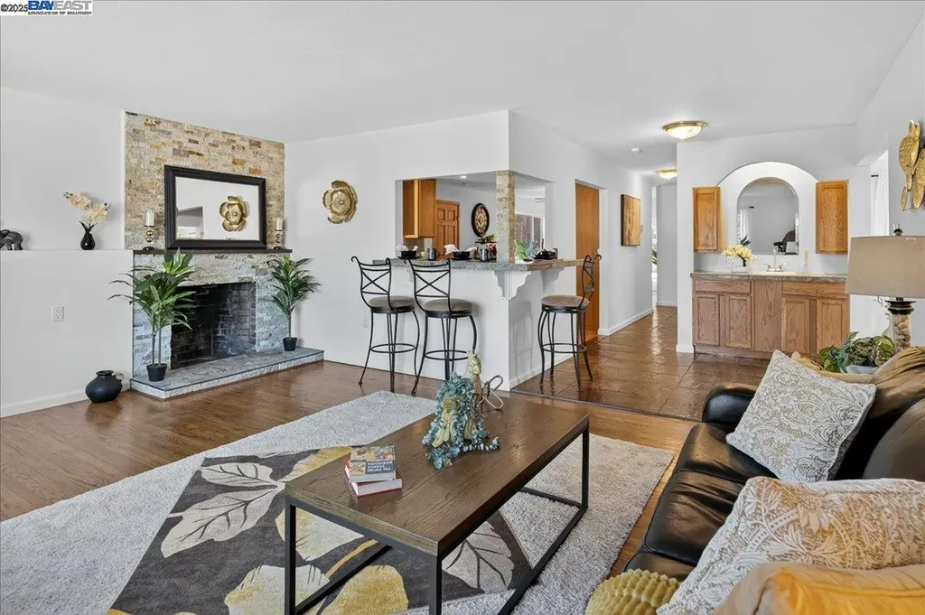 18201 Lake Chabot Road Castro Valley CA 94546