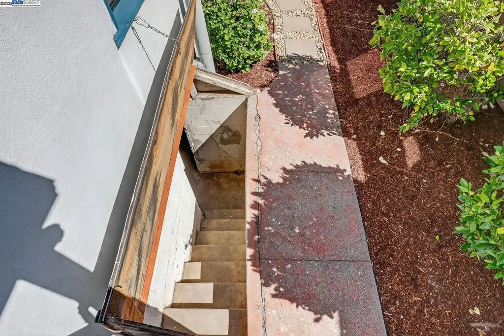 464 Kenilworth Avenue San Leandro CA 94577