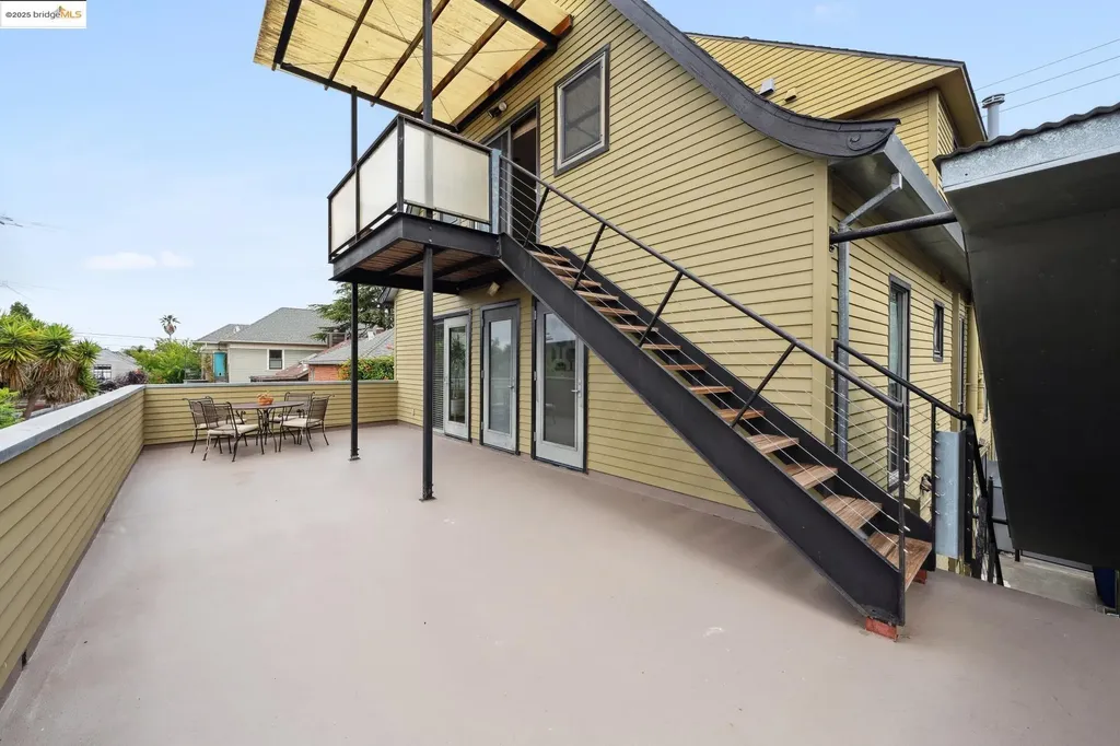 1010 Grayson Berkeley CA 94710