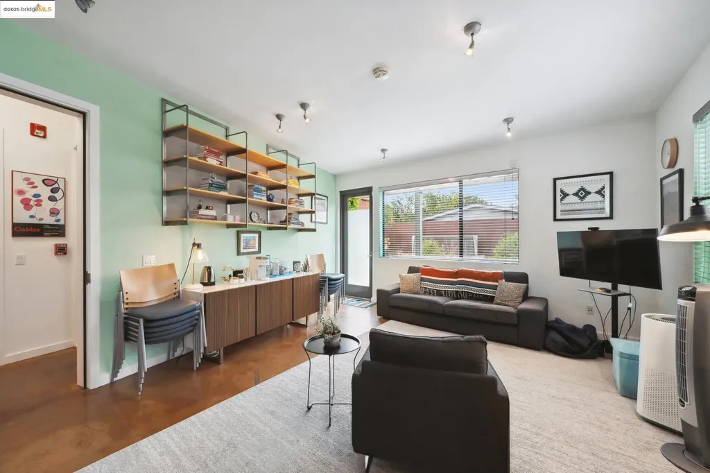 1010 Grayson Berkeley CA 94710