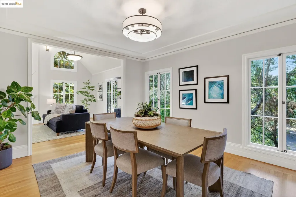 369 Hampton Road Piedmont CA 94611