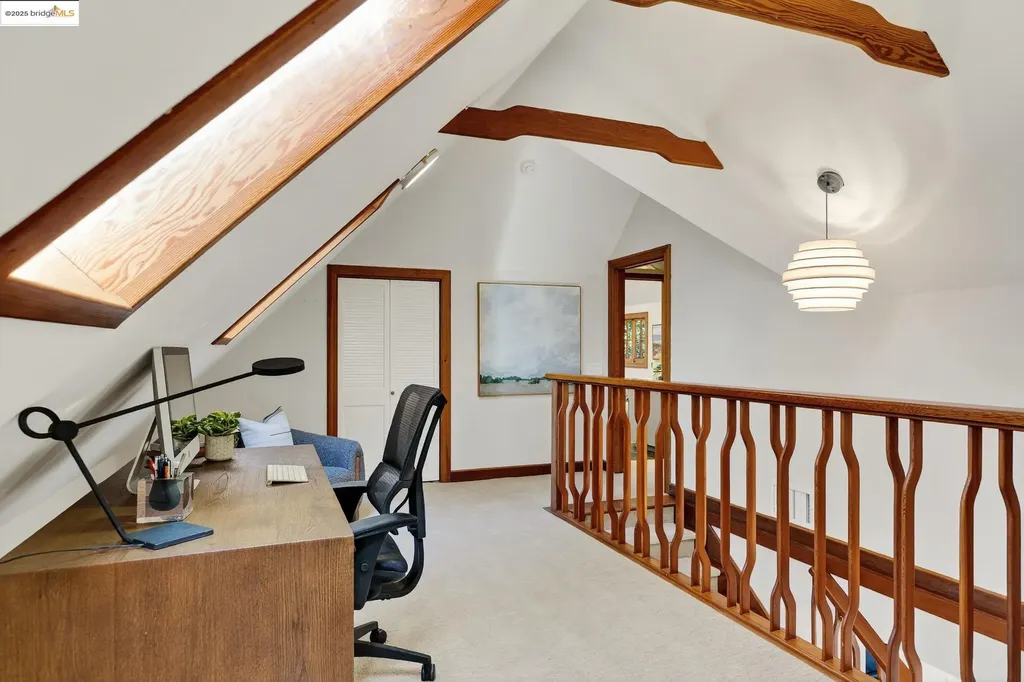 369 Hampton Road Piedmont CA 94611