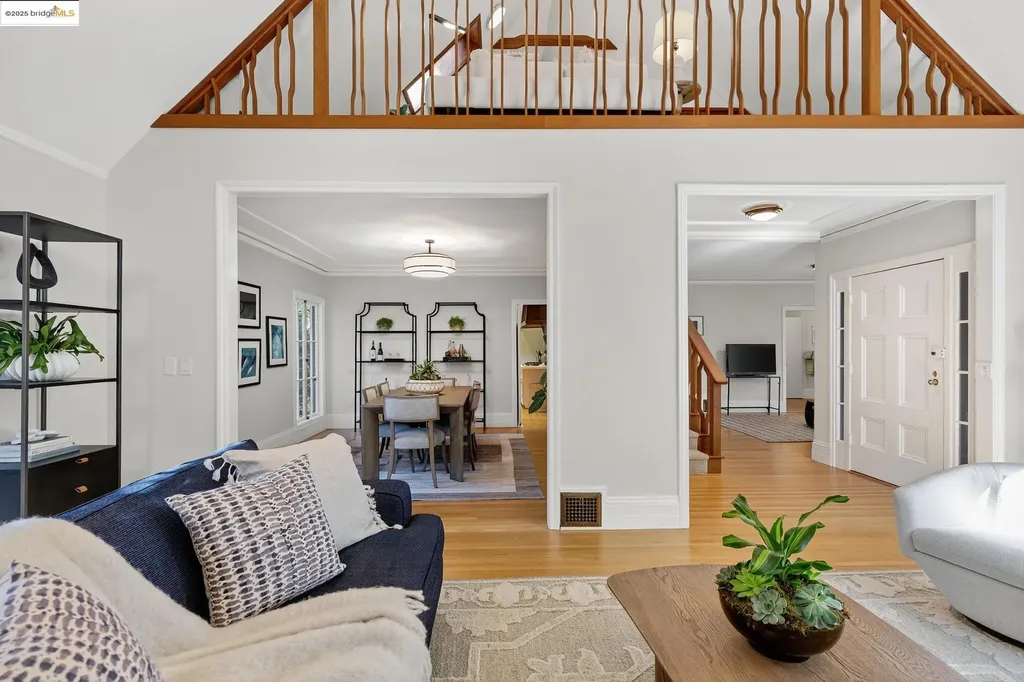 369 Hampton Road Piedmont CA 94611