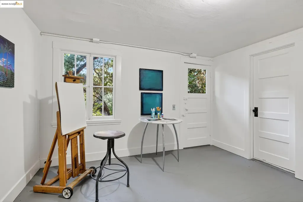 369 Hampton Road Piedmont CA 94611