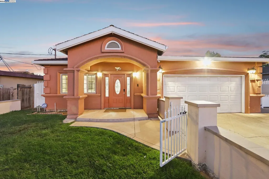 6176 Thomas Avenue Newark CA 94560