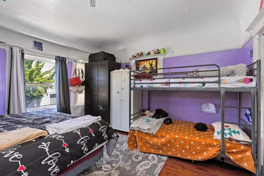 845 Isabella Street Oakland CA 94607