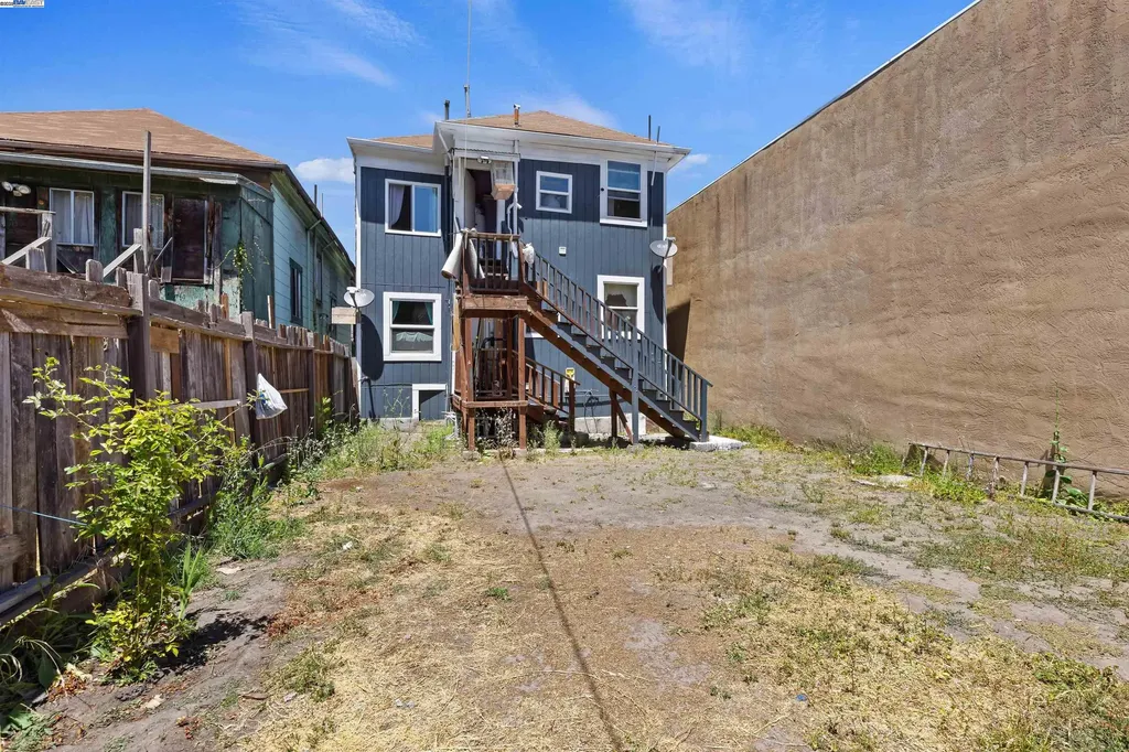 845 Isabella Street Oakland CA 94607