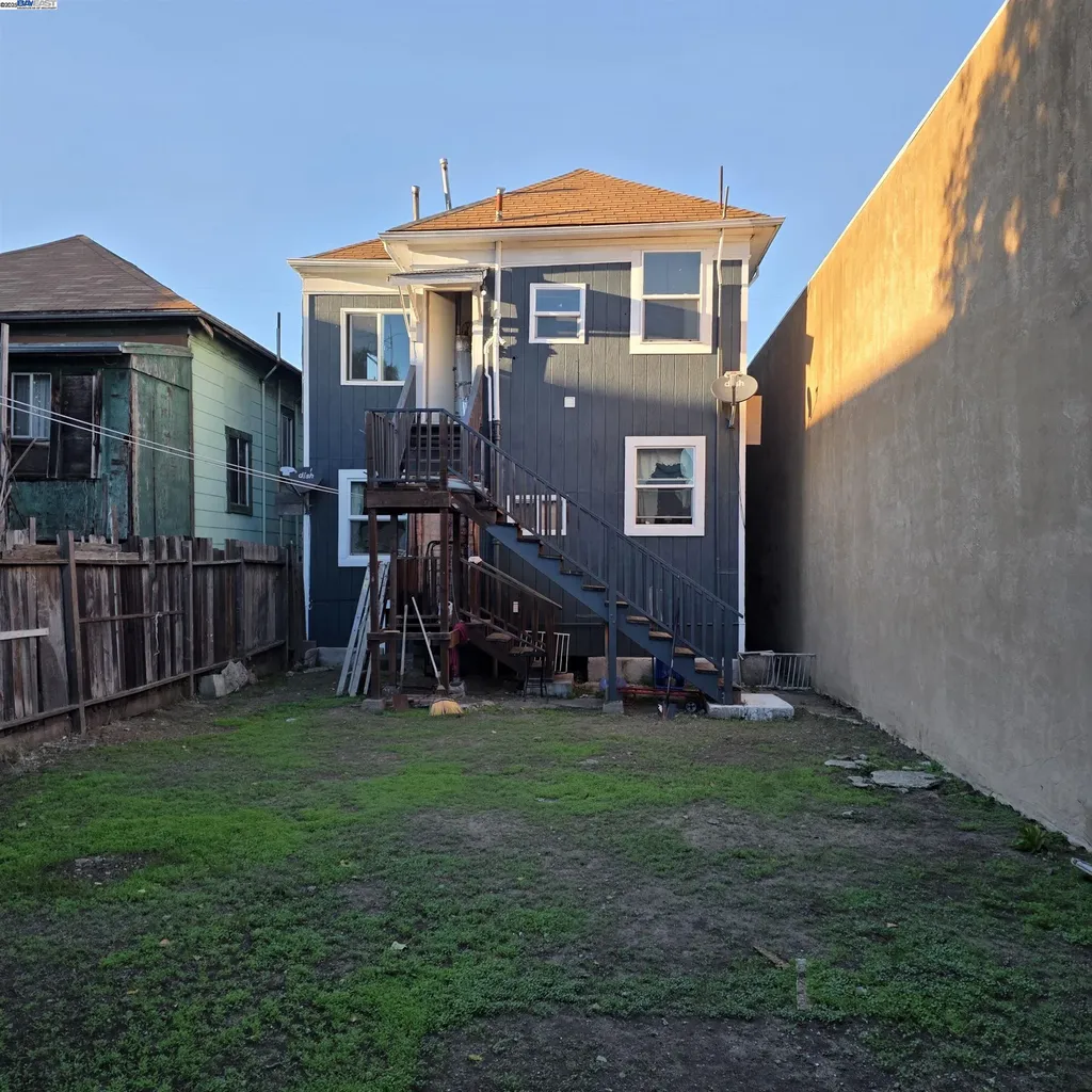 845 Isabella Street Oakland CA 94607