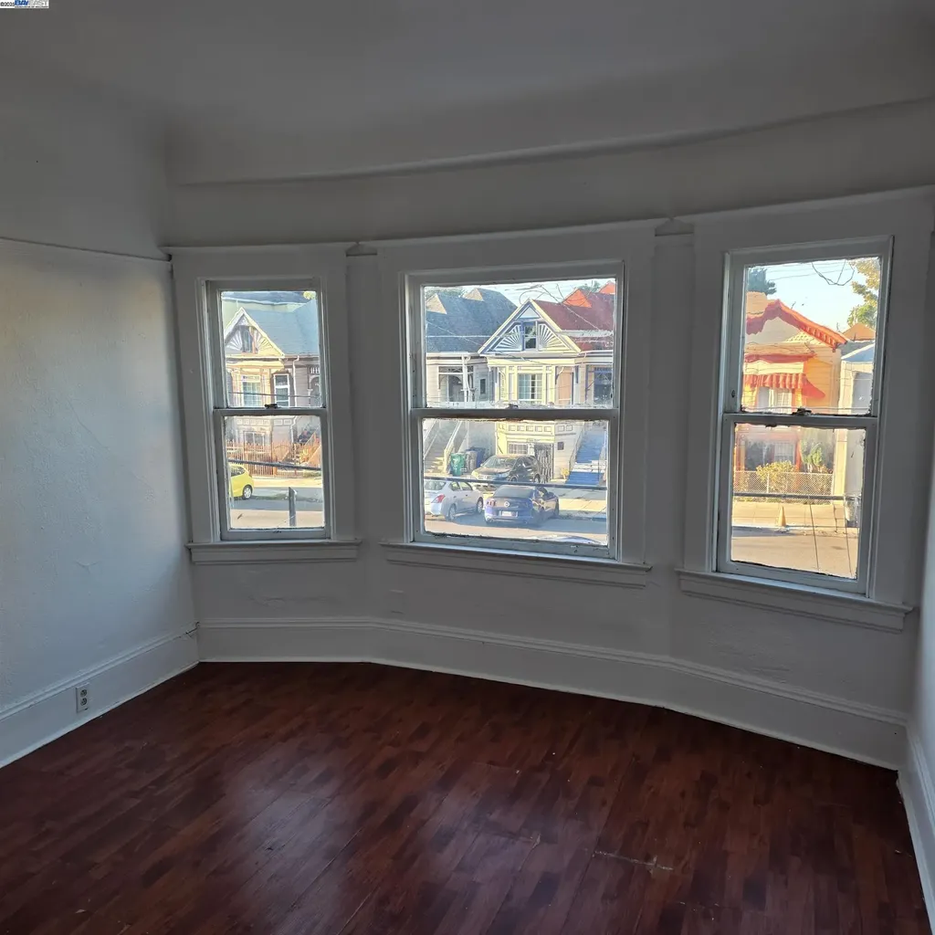 845 Isabella Street Oakland CA 94607