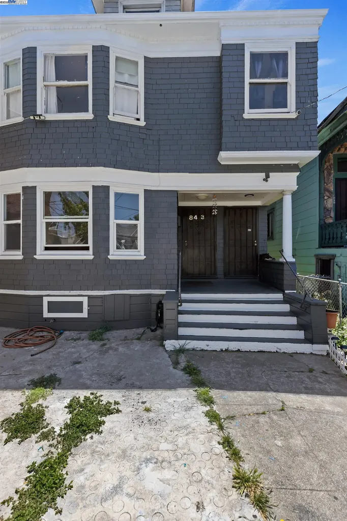 845 Isabella Street Oakland CA 94607