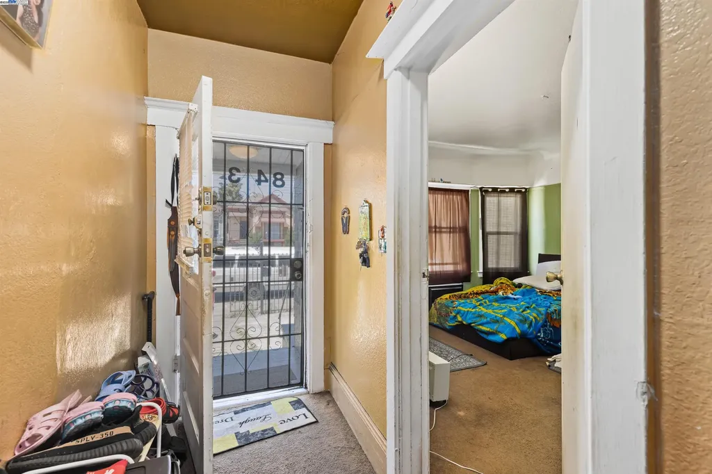 845 Isabella Street Oakland CA 94607
