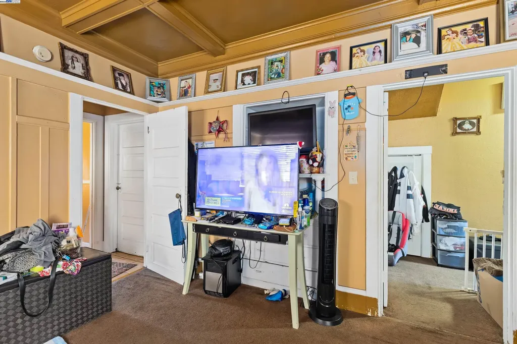 845 Isabella Street Oakland CA 94607