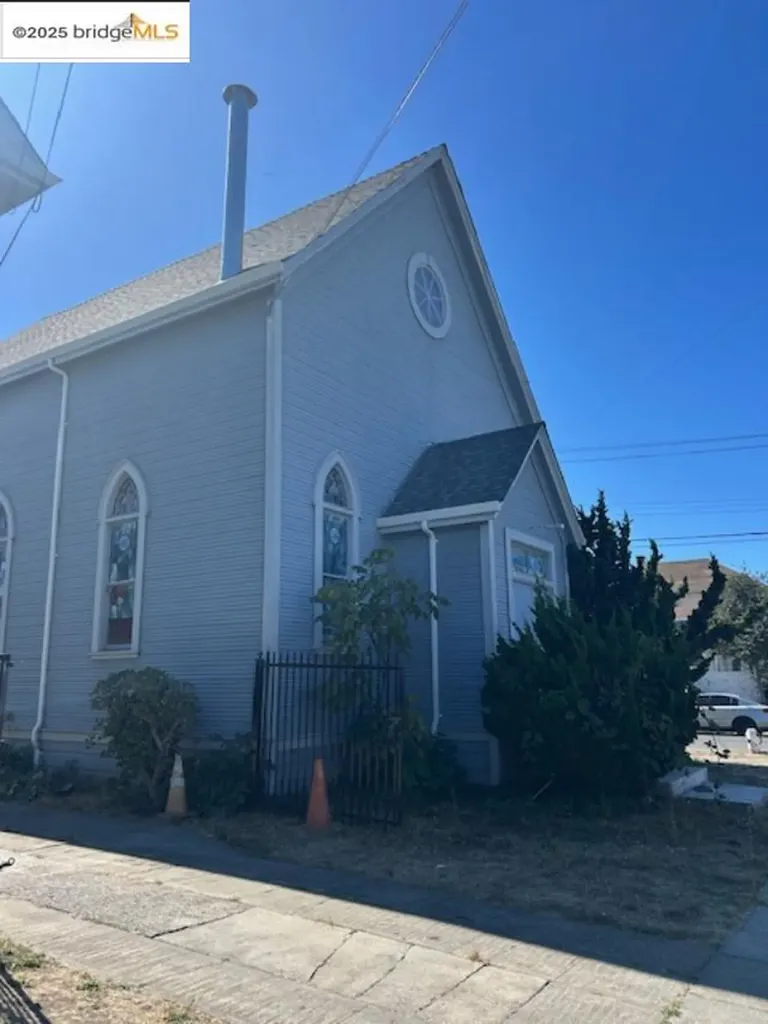 1700 84th Avenue Oakland CA 94621