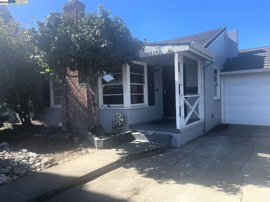 15539 Usher Street San Lorenzo CA 94580