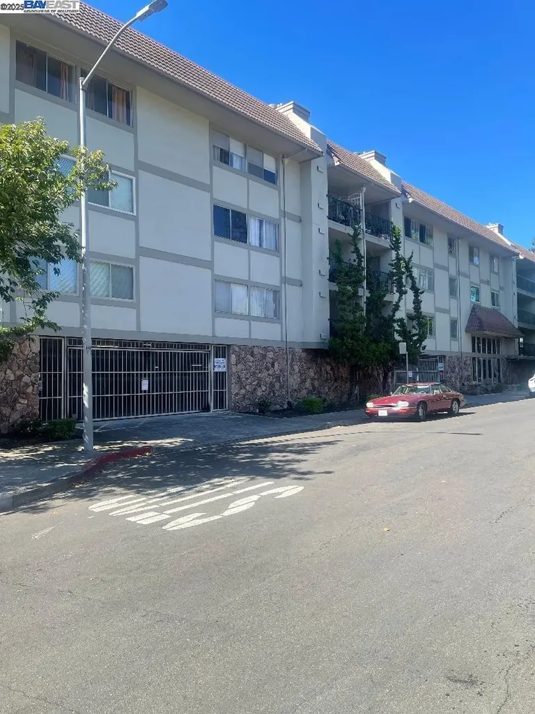 400 Davis San Leandro CA 94577