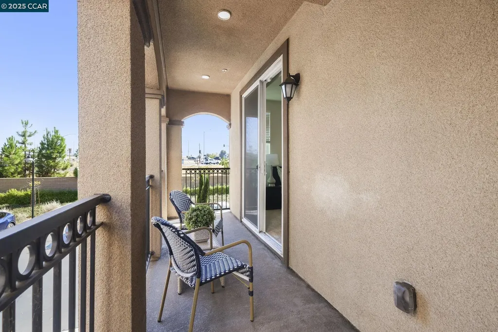 38976 Primula Terrace Newark CA 94560