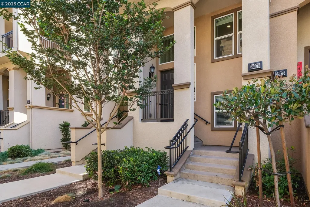 38976 Primula Terrace Newark CA 94560