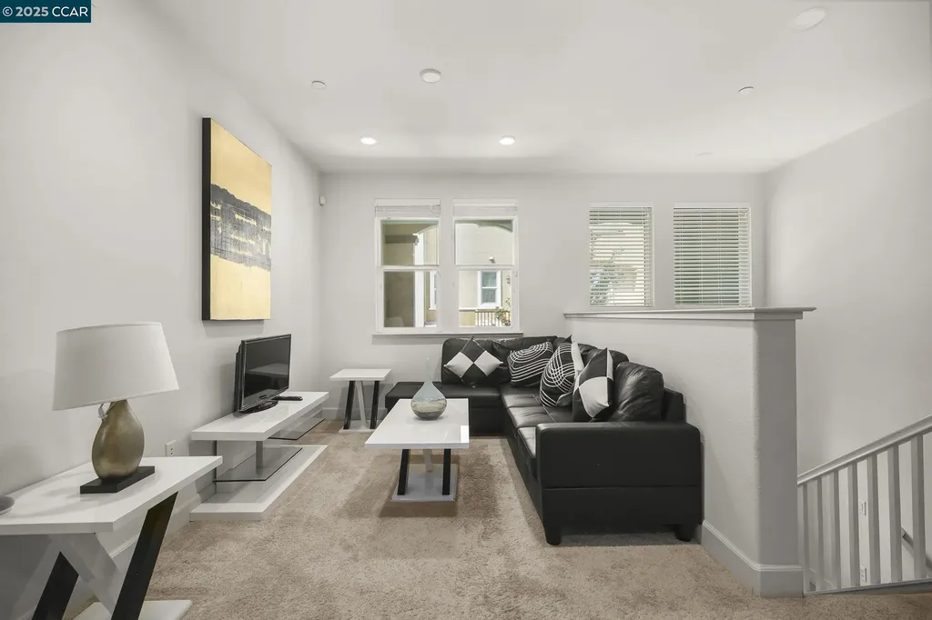 38976 Primula Terrace Newark CA 94560