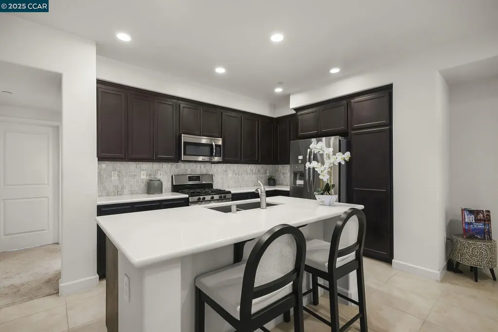 38976 Primula Terrace Newark CA 94560
