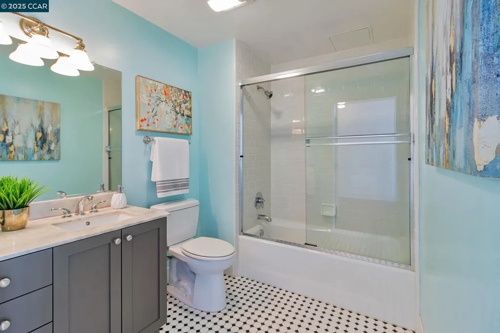 4395 Piedmont Avenue Oakland CA 94611