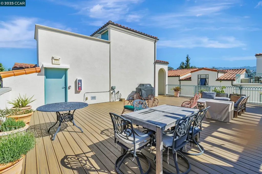 4395 Piedmont Avenue Oakland CA 94611