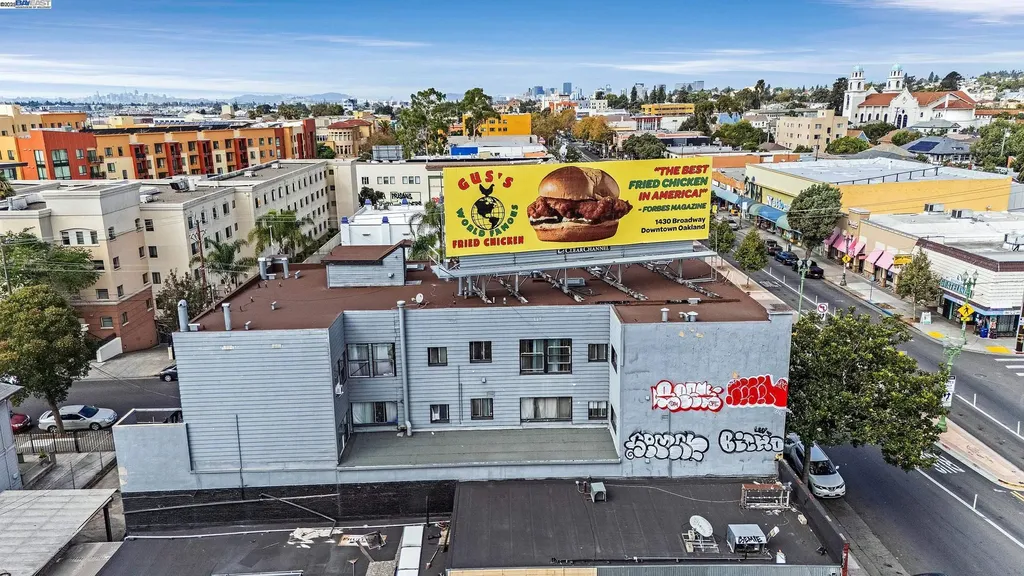 3701 International Boulevard Oakland CA 94601