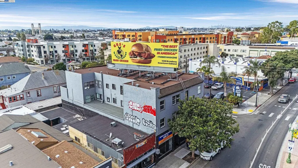 3701 International Boulevard Oakland CA 94601