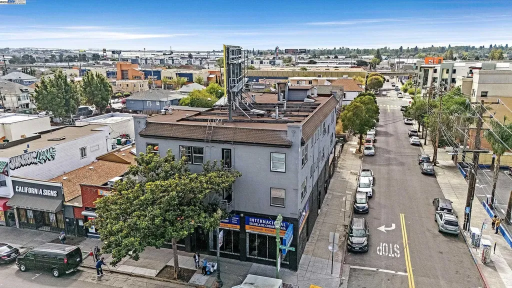 3701 International Boulevard Oakland CA 94601