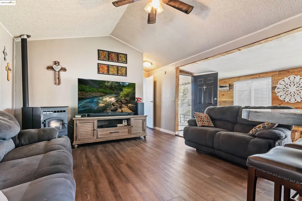 3752 Porter Circle Bethel Island CA 94511