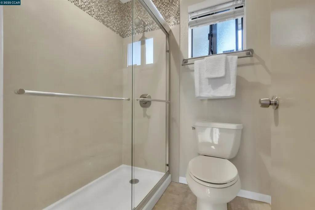 29583 Vanderbilt Street Hayward CA 94544