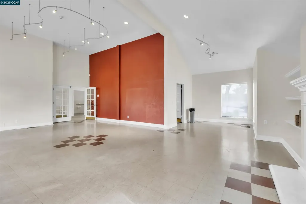 29583 Vanderbilt Street Hayward CA 94544