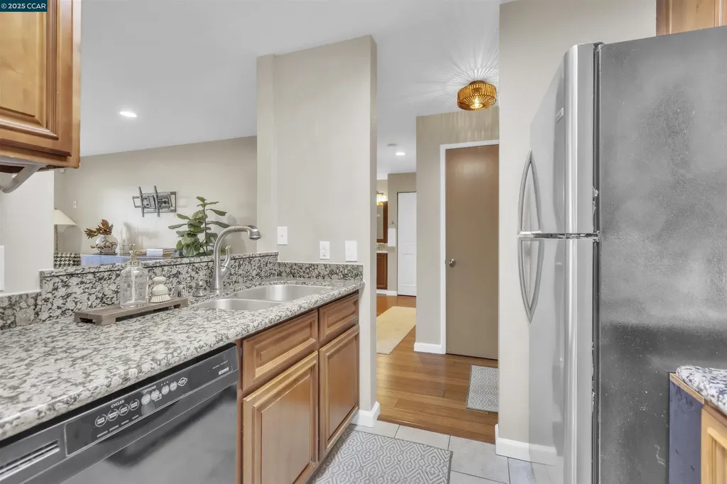 29583 Vanderbilt Street Hayward CA 94544