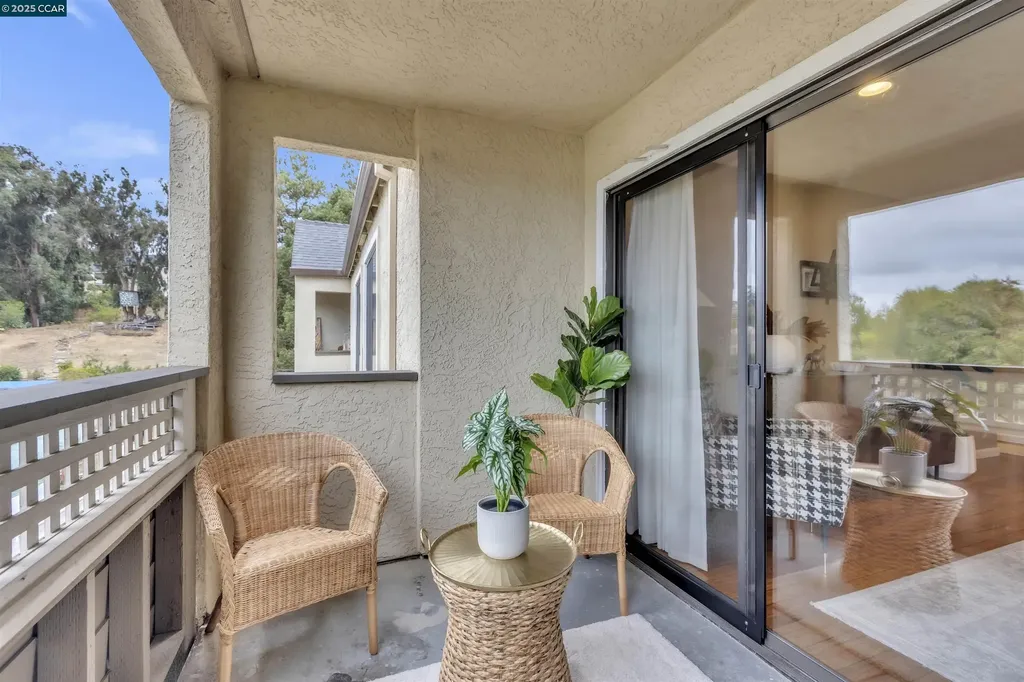 29583 Vanderbilt Street Hayward CA 94544