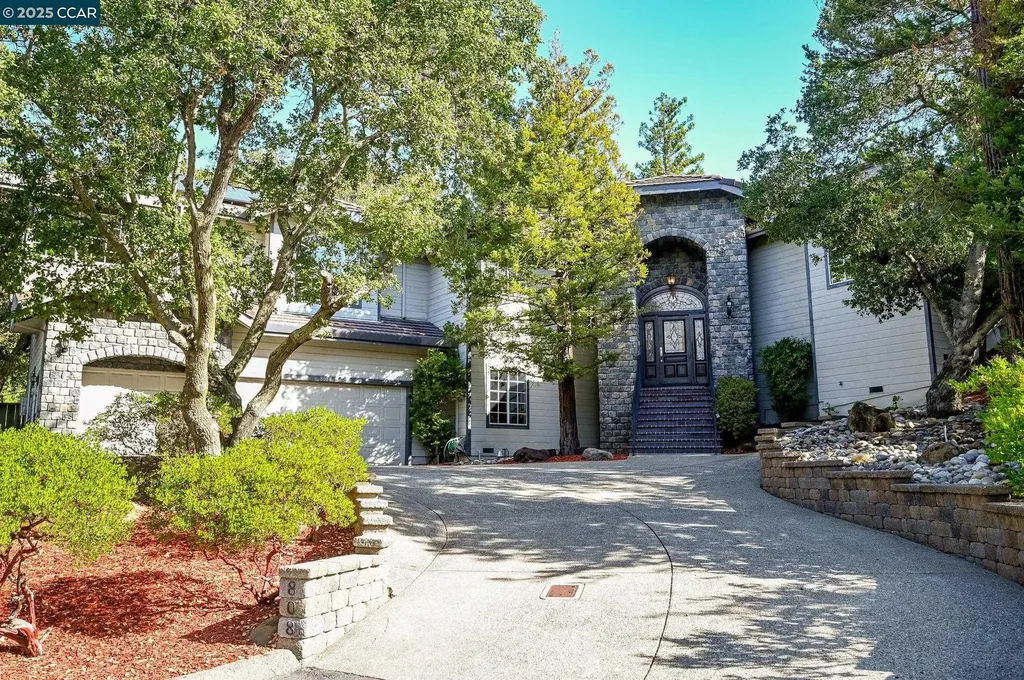 808 Roberts Court Martinez CA 94553