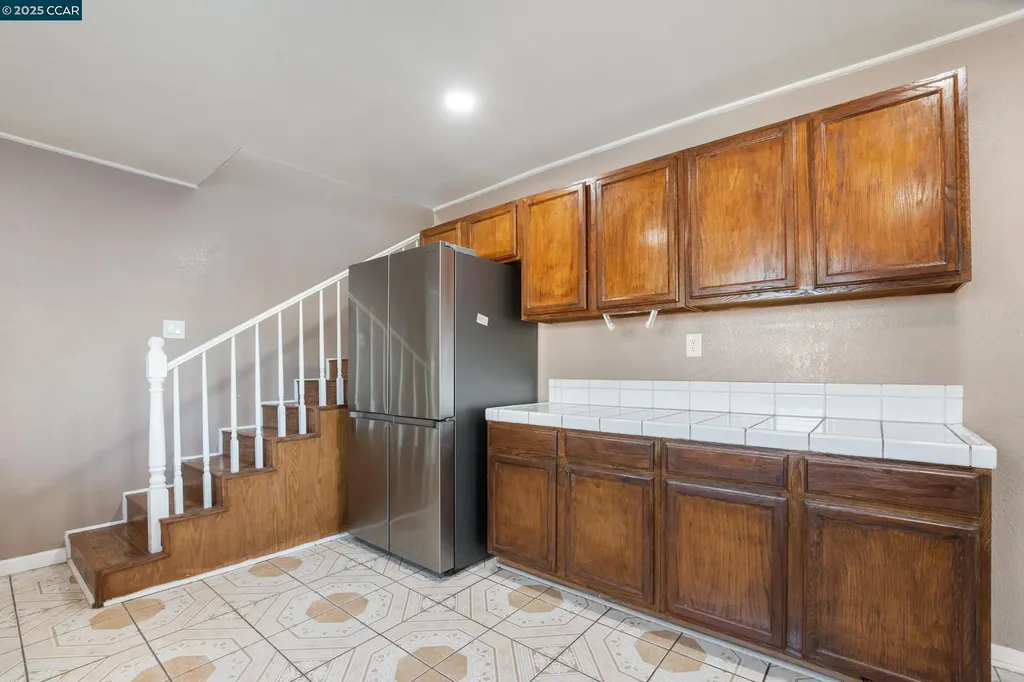 950 Blenheim Street Oakland CA 94603